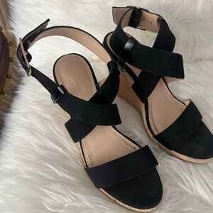 BR Black Wedge Sandals